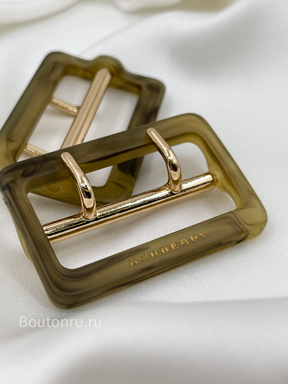 Пряжка Барб. коричневая матовая с золотом