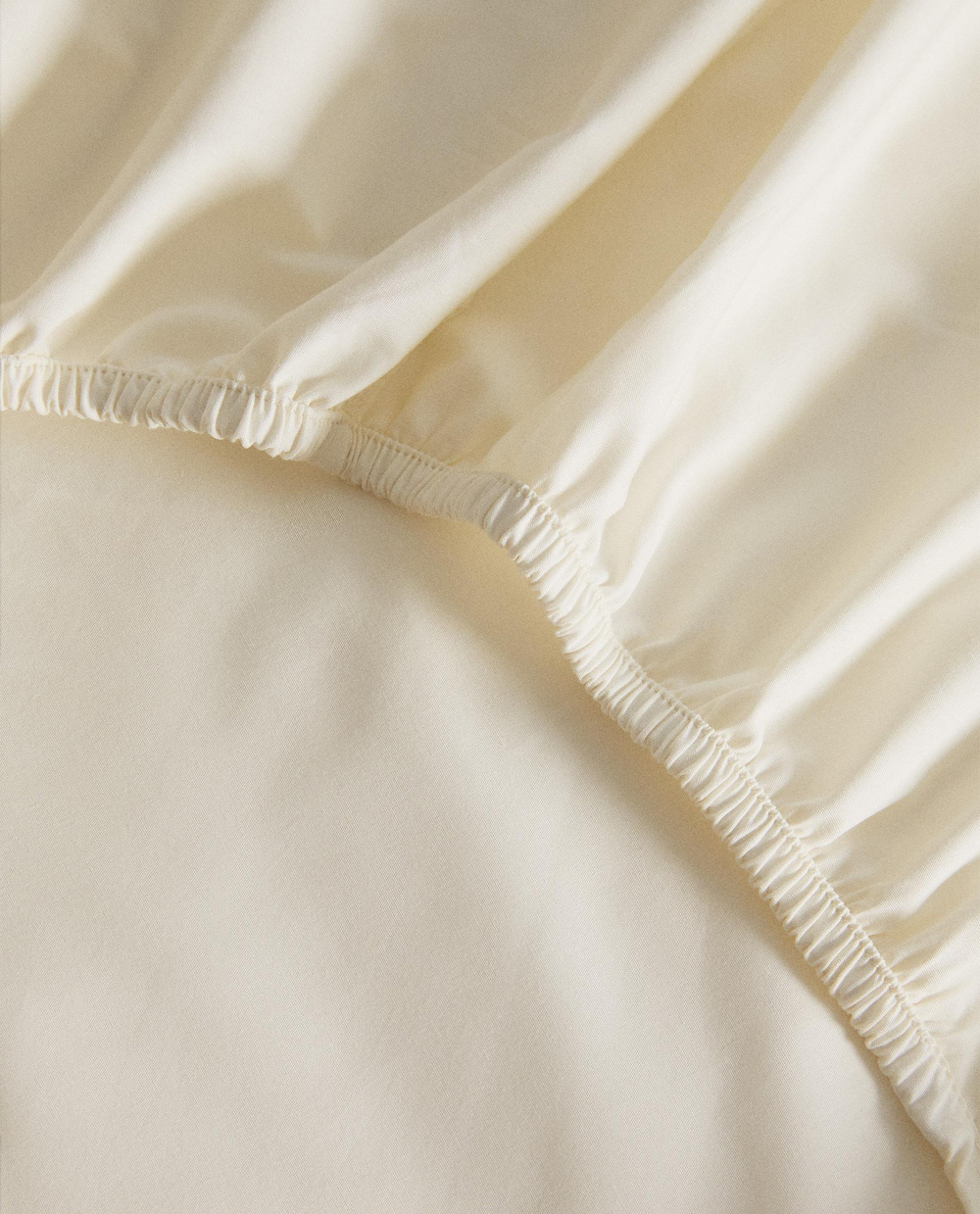 Zara Home - Простыня с ситцевой резинкой, высота 30 см (вес 200 нитей), ванильный, 180х200х30 см