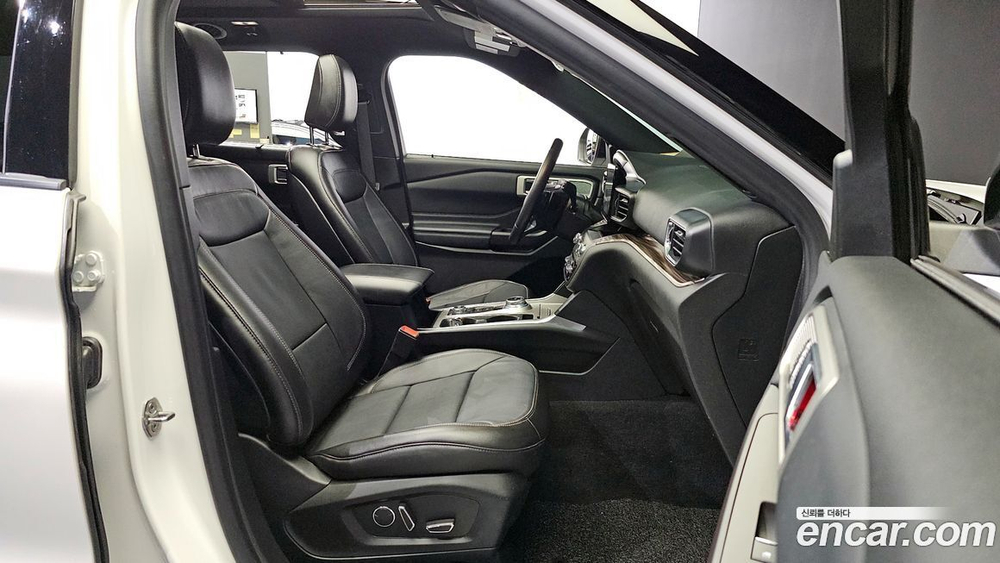 Ford Explorer 6 Generation 2.3 Limited 4WD (12.2019)