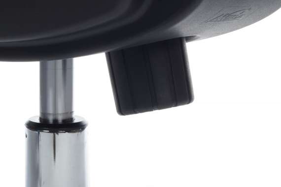 Кресло Мэджик-M B628 Черный