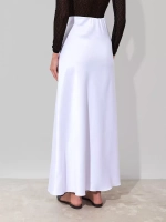 Белая юбка весенняя, атласная плотная, шелковая на резинке