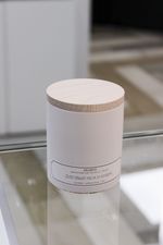 Свеча Дубовый мох и амбра, гипс, 80 / 200 мл.