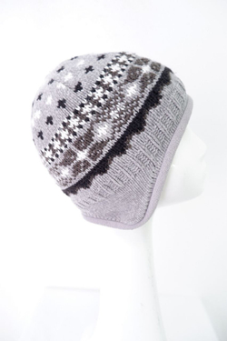 Шапка зимняя с узором