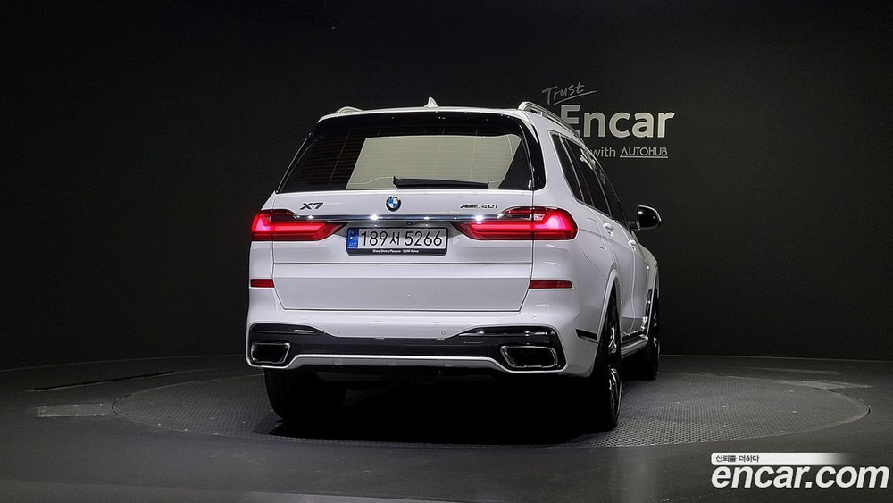 BMW X7 (G07) xDrive 40i M Sports 6-и местный (04.2022)