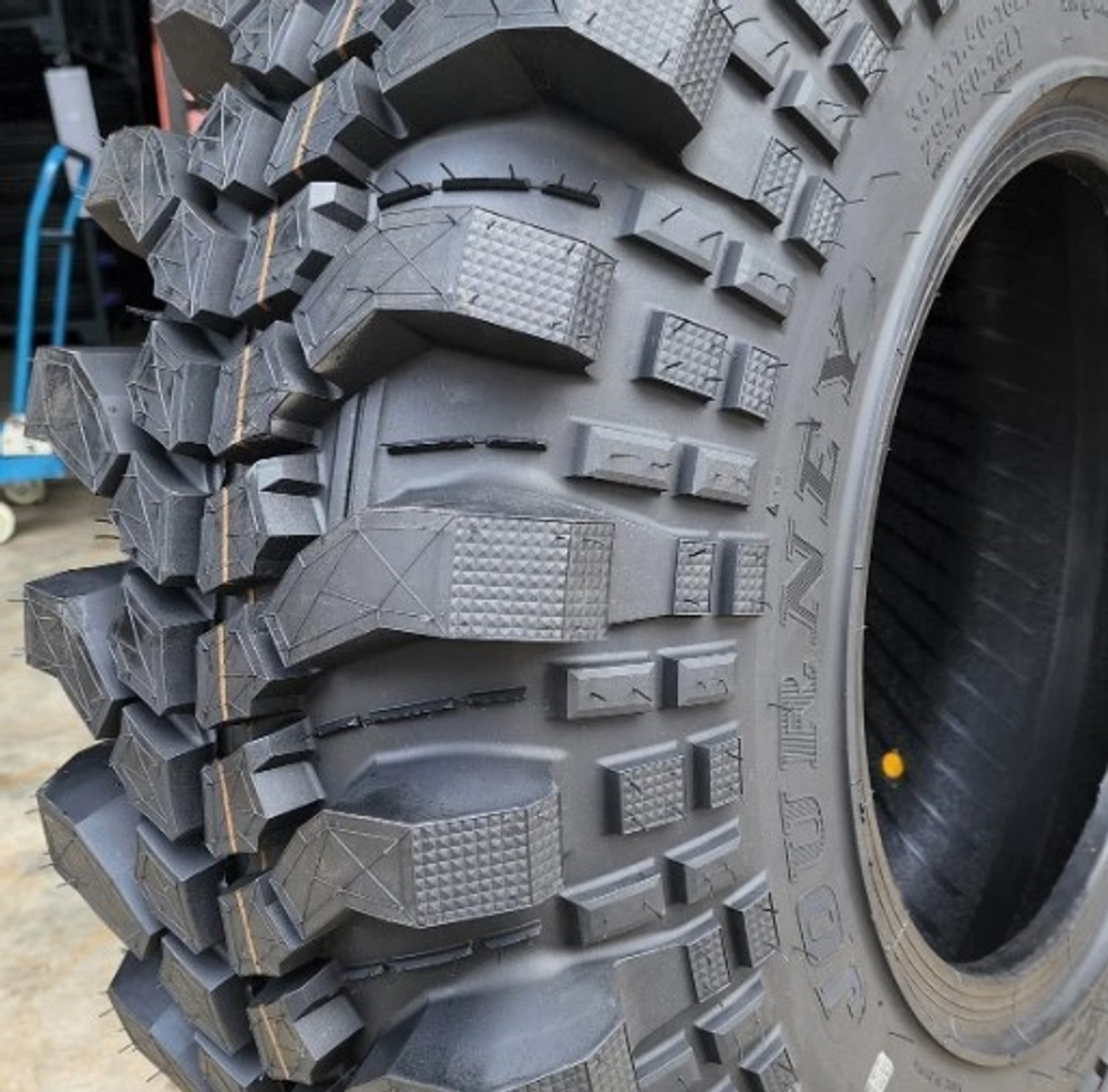 Шина WANDA DIGGER WN03 M/T 295/85-15LT (35x11.5-15LT 122K POR