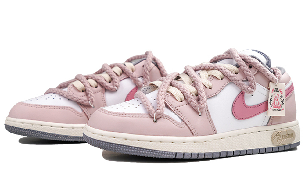 Кроссовки Jordan Air Jordan 1 Low Risk GS (Подростковая размерная сетка)
