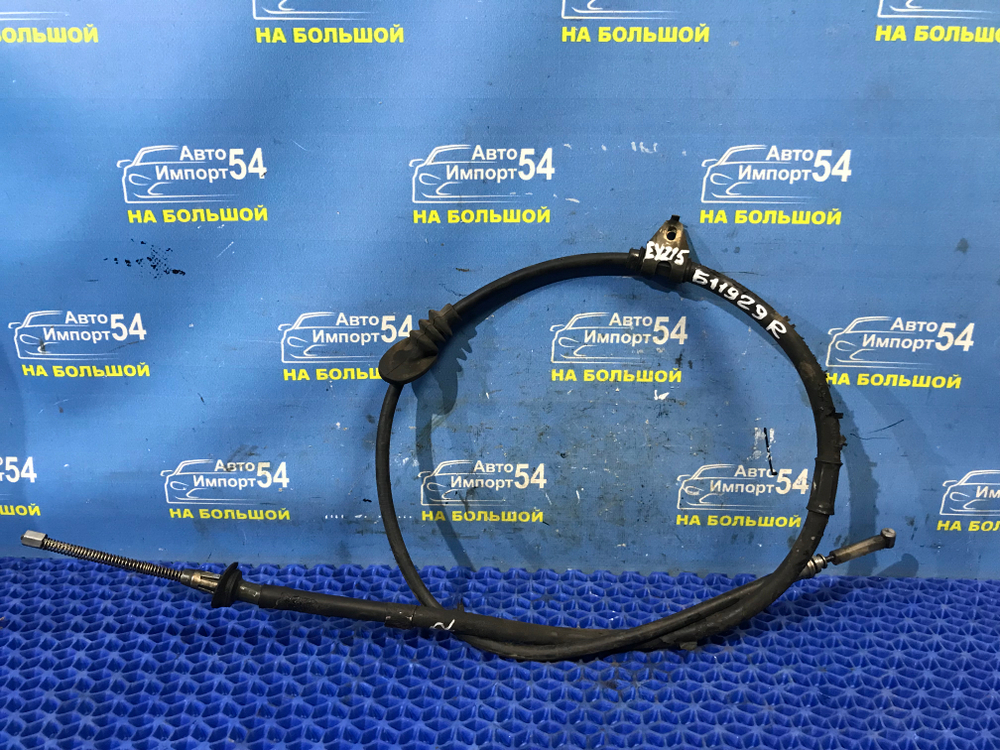 Трос ручника правый TOYOTA RAUM 1997-2003