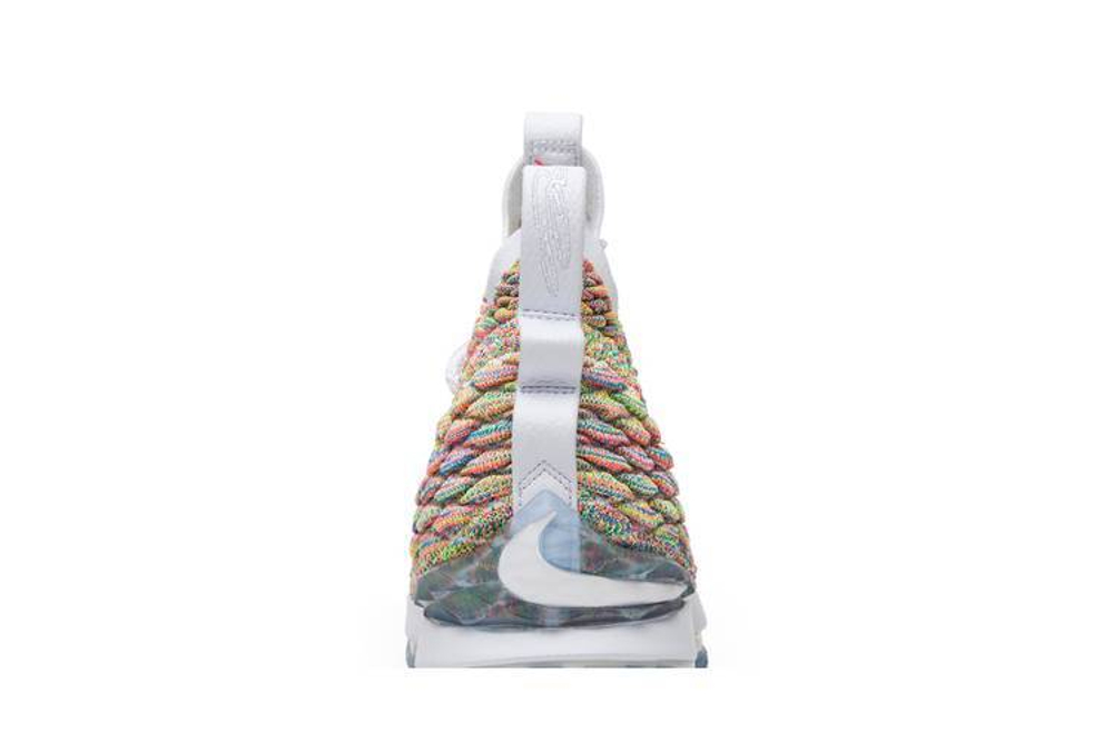 Кроссовки Nike Lebron 15 'Fruity Pebbles'