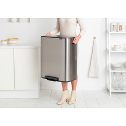 Мусорный бак Bo Pedal Bin 2x30л Brabantia Стальной матовый Fingerprint Proof