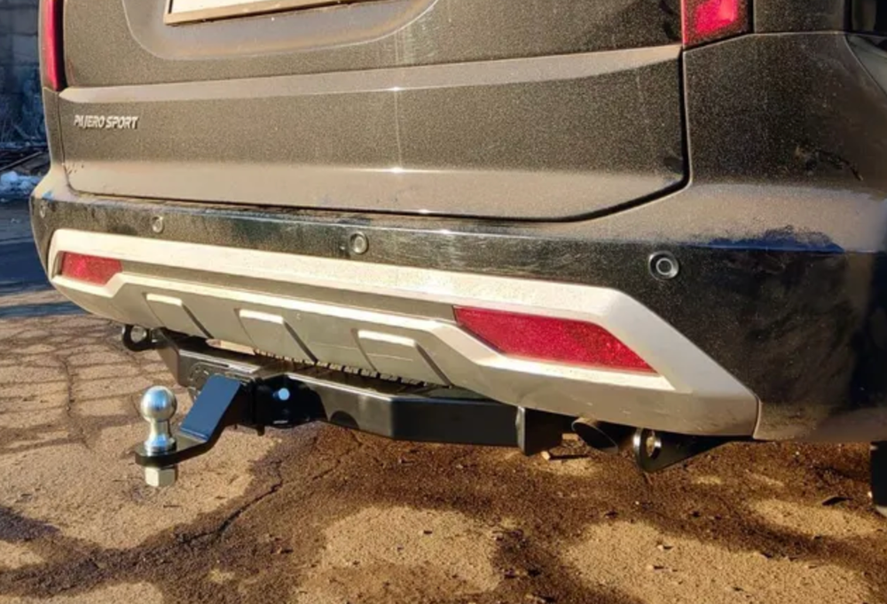 Фаркоп с унив. электрикой Смарт на Mitsubishi Pajero Sport FA 0290-E (с 2021 г.в.) Бизон