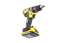 Бесщеточный шуруповерт DeWALT DCD791D2