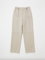 Объёмные брюки-карго