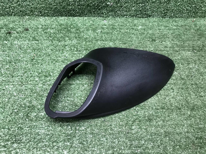 Накладка зеркала правая Porsche Cayenne 958 14-18