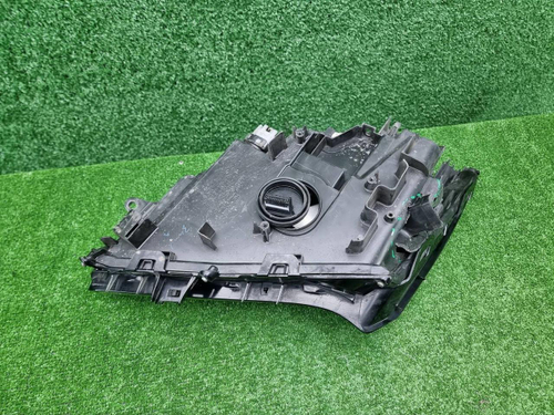 Фара правая Lexus NX 1 (2014-2017) LED