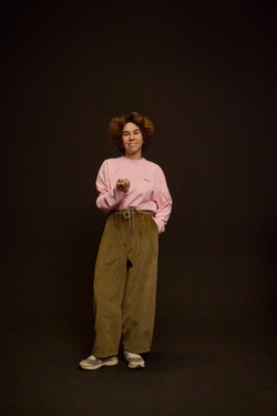 Брюки-бананы из вельвета, хаки