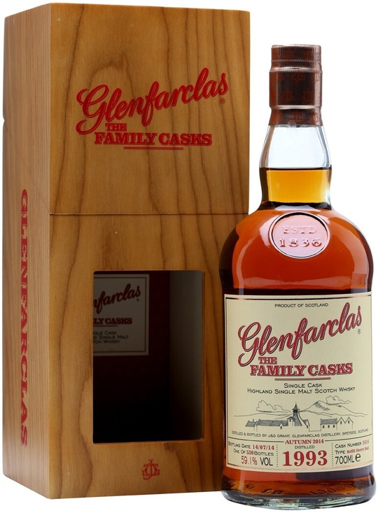 Виски Glenfarclas 1993 Family Casks in gift box, 0.7 л.