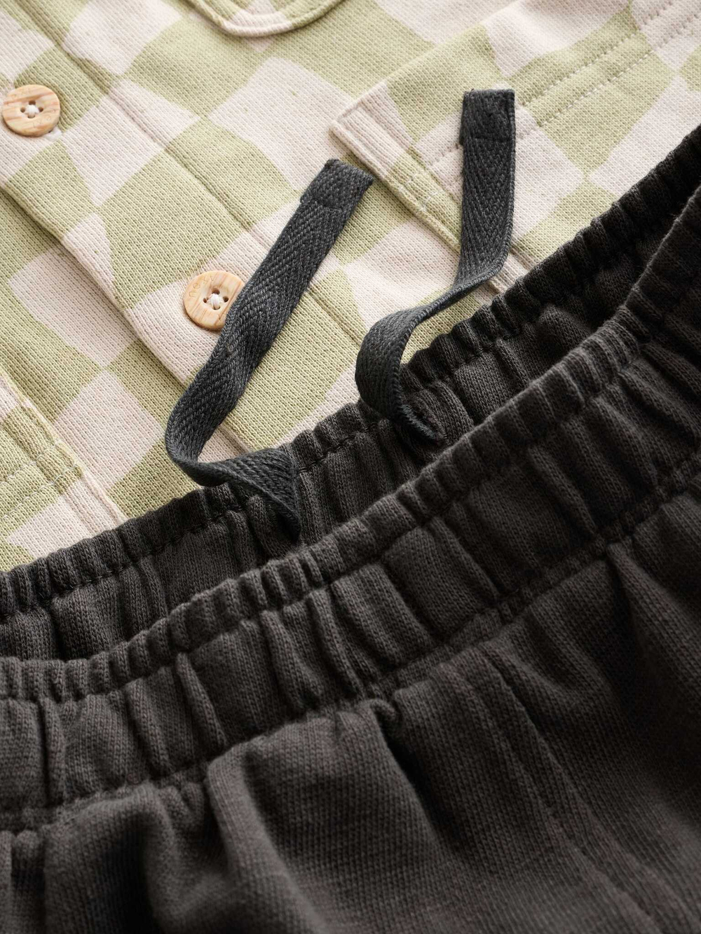 Рубашка и джоггеры в комплекте для мальчика Next E60-679, Светло-салатовый, Темно-серый