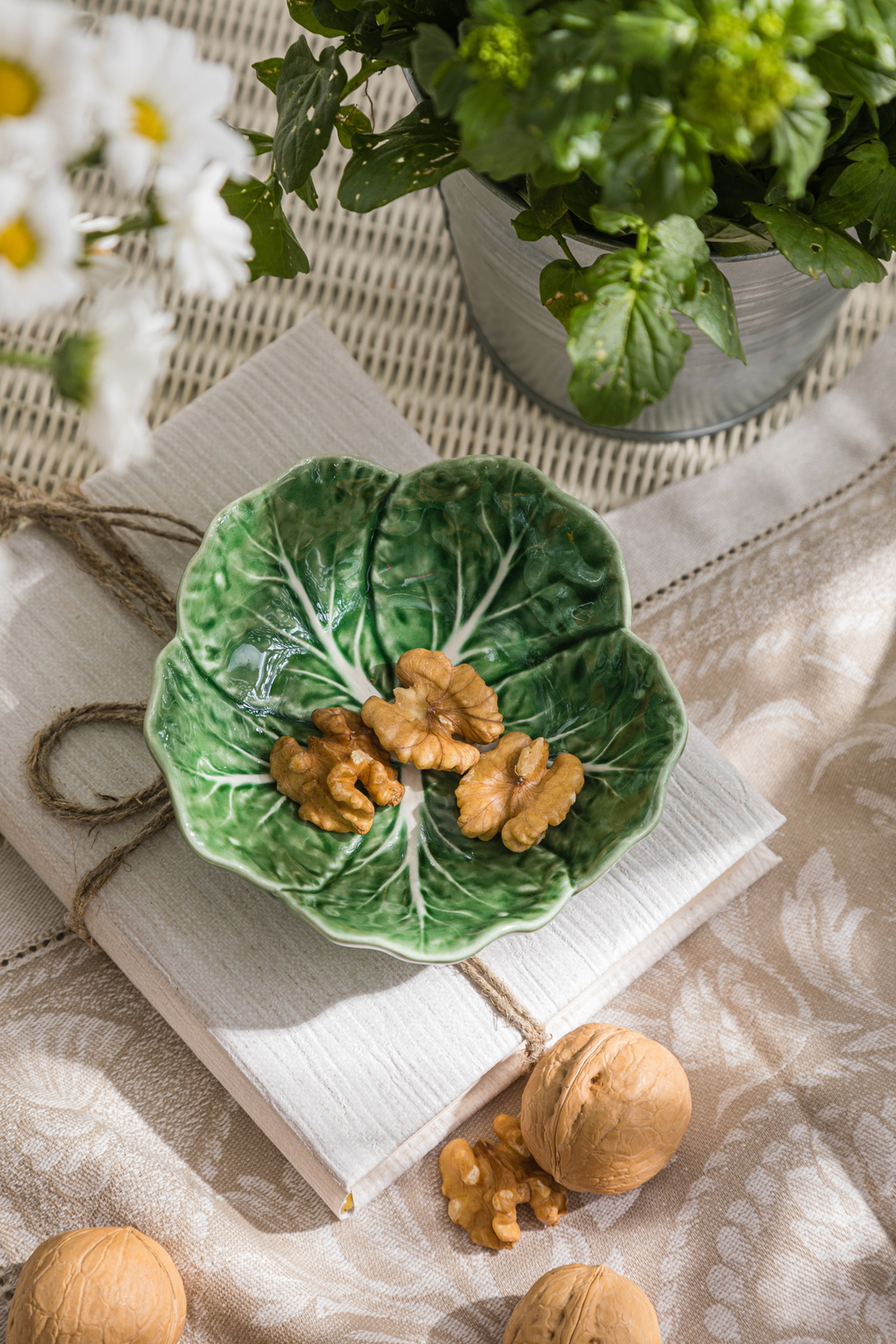 Салатник индивидуальный с резным краем Bordallo Pinheiro Капуста 12см