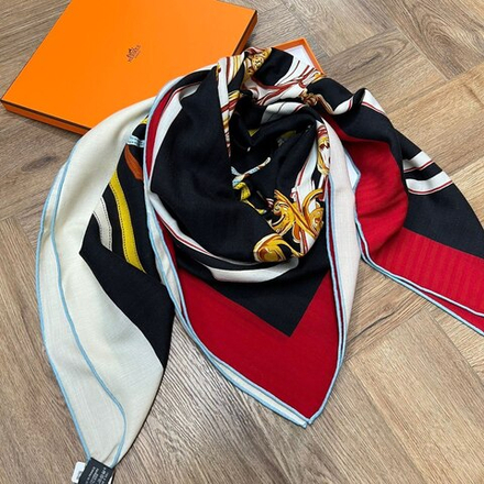 Платок Hermes