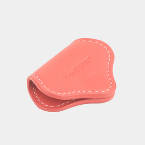 Держатель для проводов и наушников Chapeau из кожи теленка, кораллового цвета