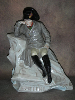 Статуэтка. Фарфор. Солдат. Наполеон на острове Святой Елены. Scheibe-Alsbach. Германия