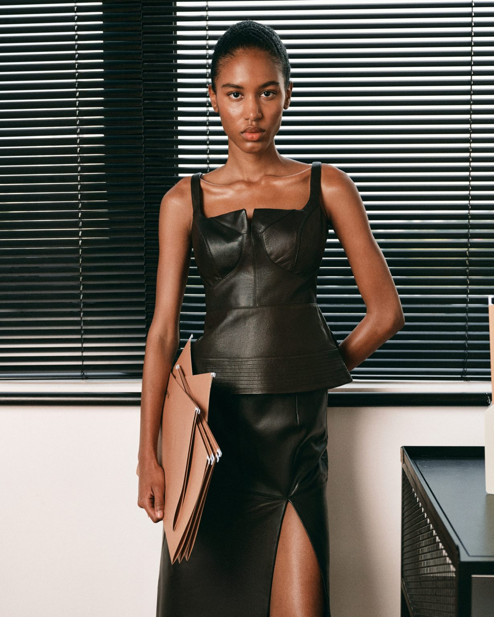 Корсет-топ кожаный