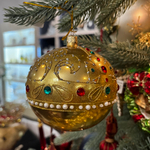 Шар с орнаментом и стразами ручной работы