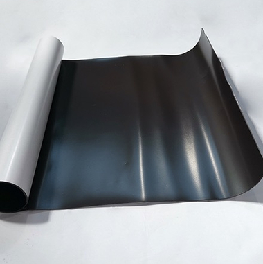 Не боится влаги и солнца