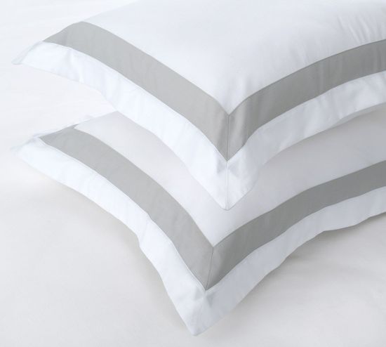 Евро комплект постельного белья Легкий ветер Queen (Королева) сатин