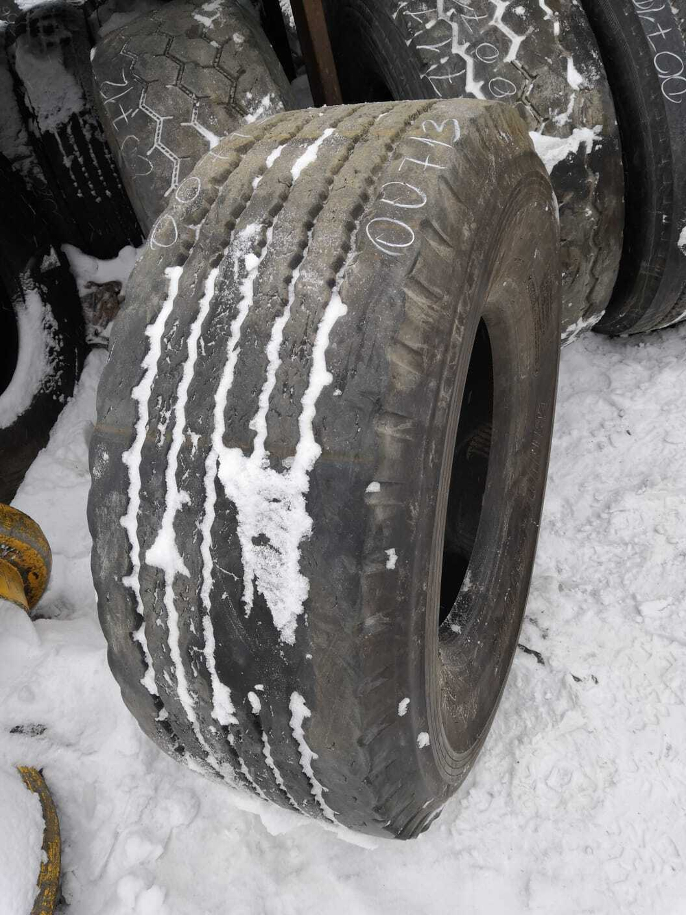 445/65RR22.5 Bridgestone R164 шина б/у