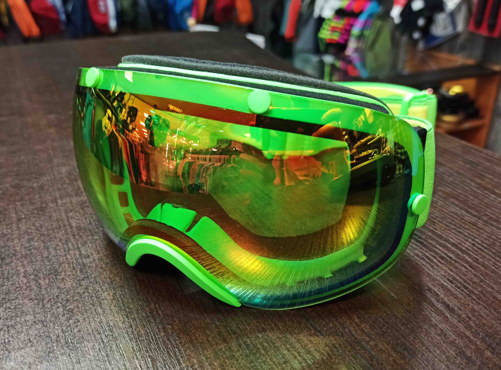 Маска Vizzo Spherix  green/gold ionized