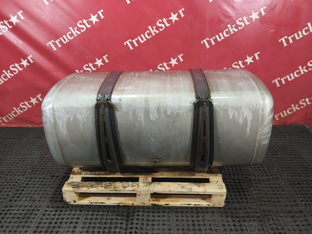 Бак топливный 630L 2019г.