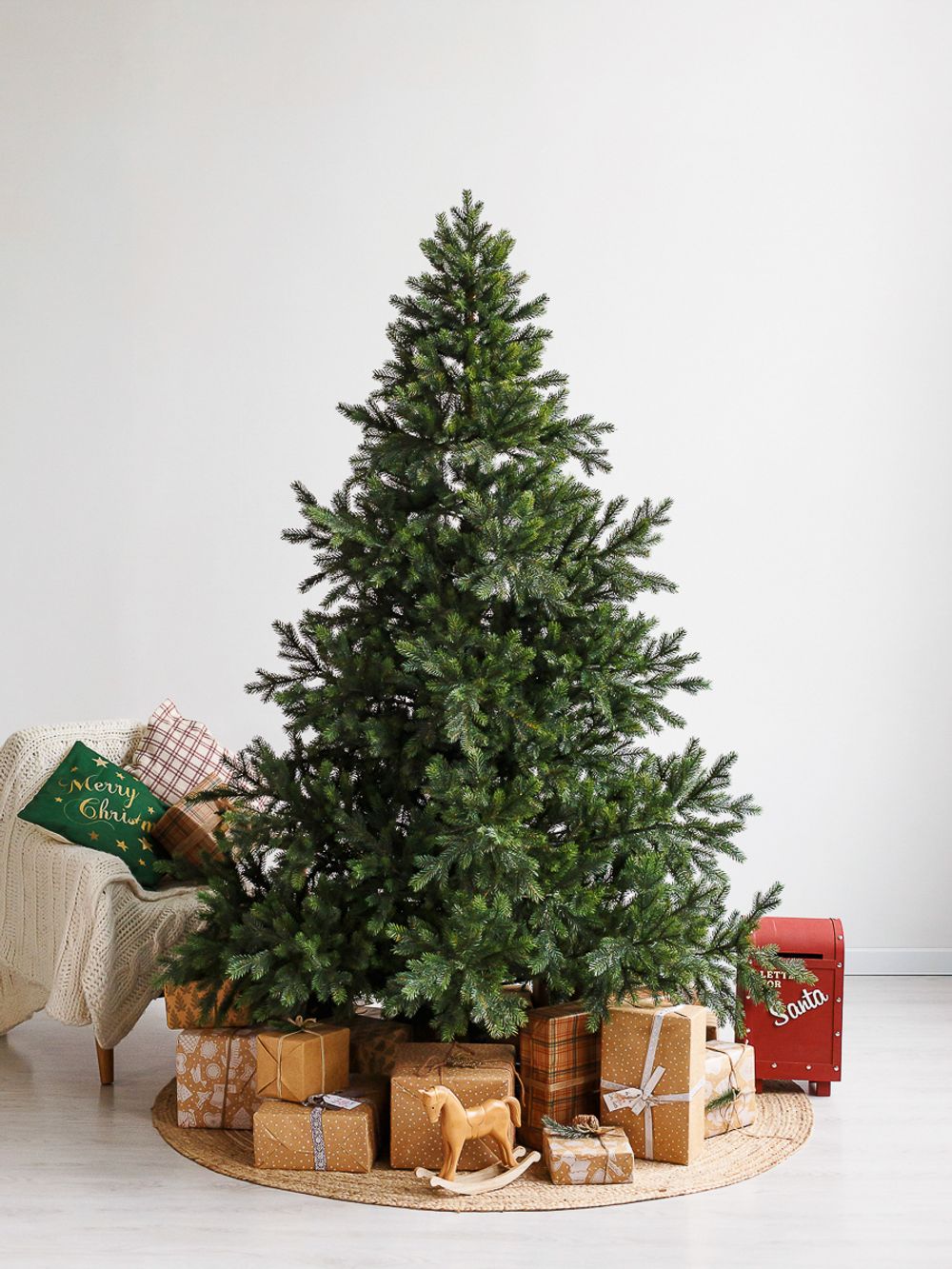 Ель искусственная «Бавария» (Литая хвоя) 210 см / 2.1 м