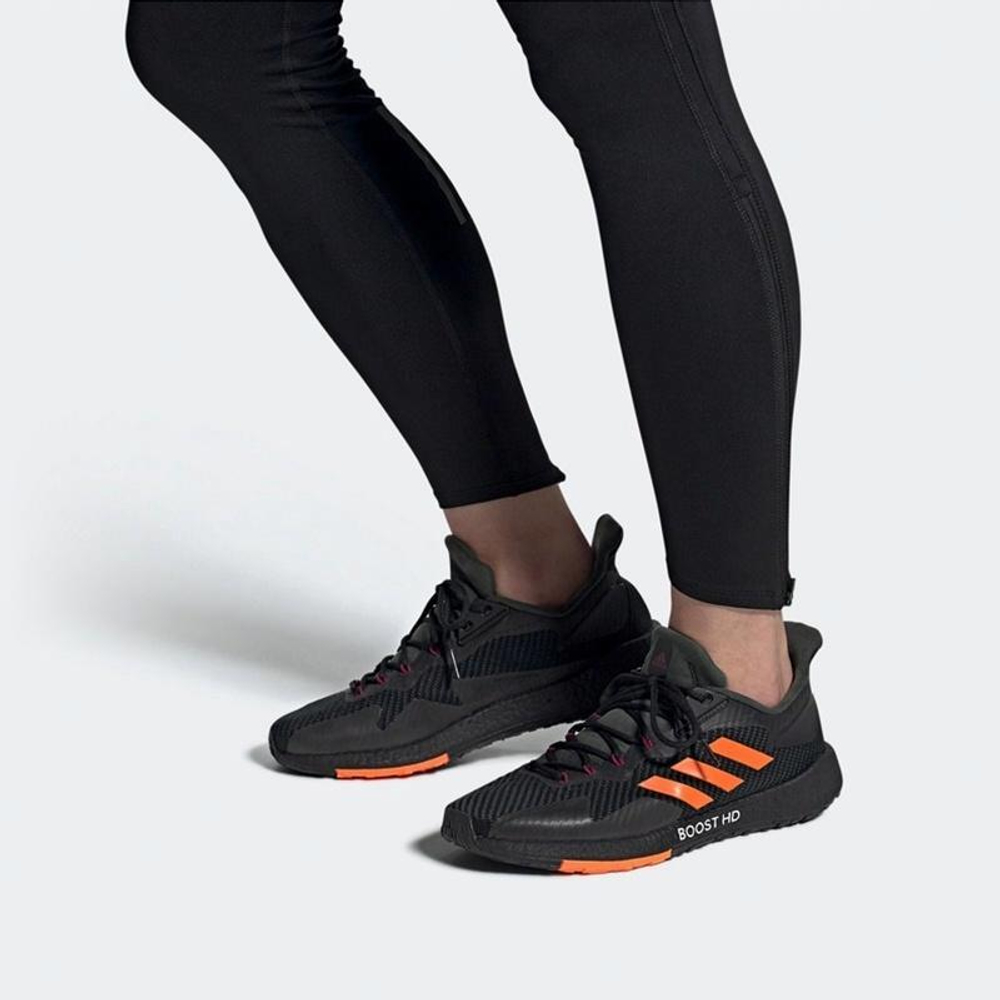 Кроссовки Adidas Pulseboost