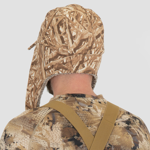 Шапка с козырьком KUNASHIR NW1