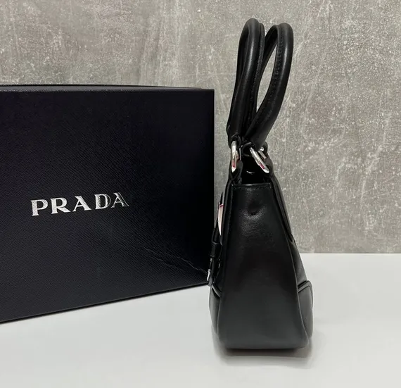 Сумка Prada Moon черный