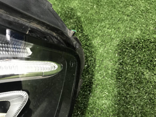 Фара правая Mercedes GLC X253 (2015-2019) LED