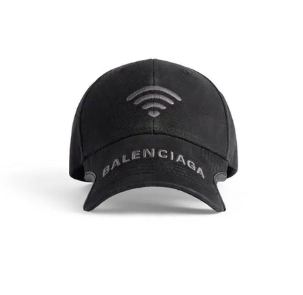 Кепка Balenciaga lo_ve Wifi