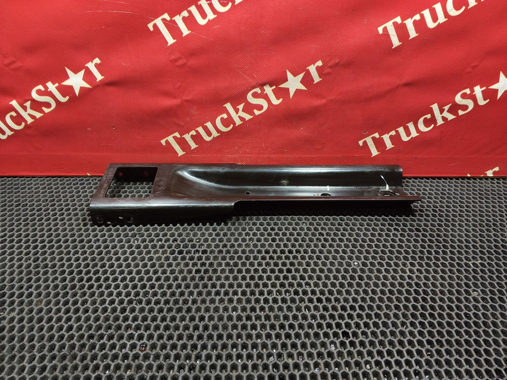 Кронштейн бачка ГУРа