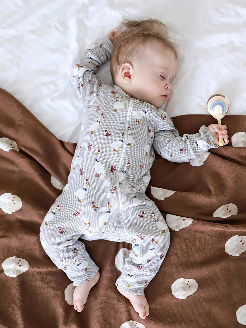 Комбинезон Mjölk Sleep and Play Гуси, на манжетах