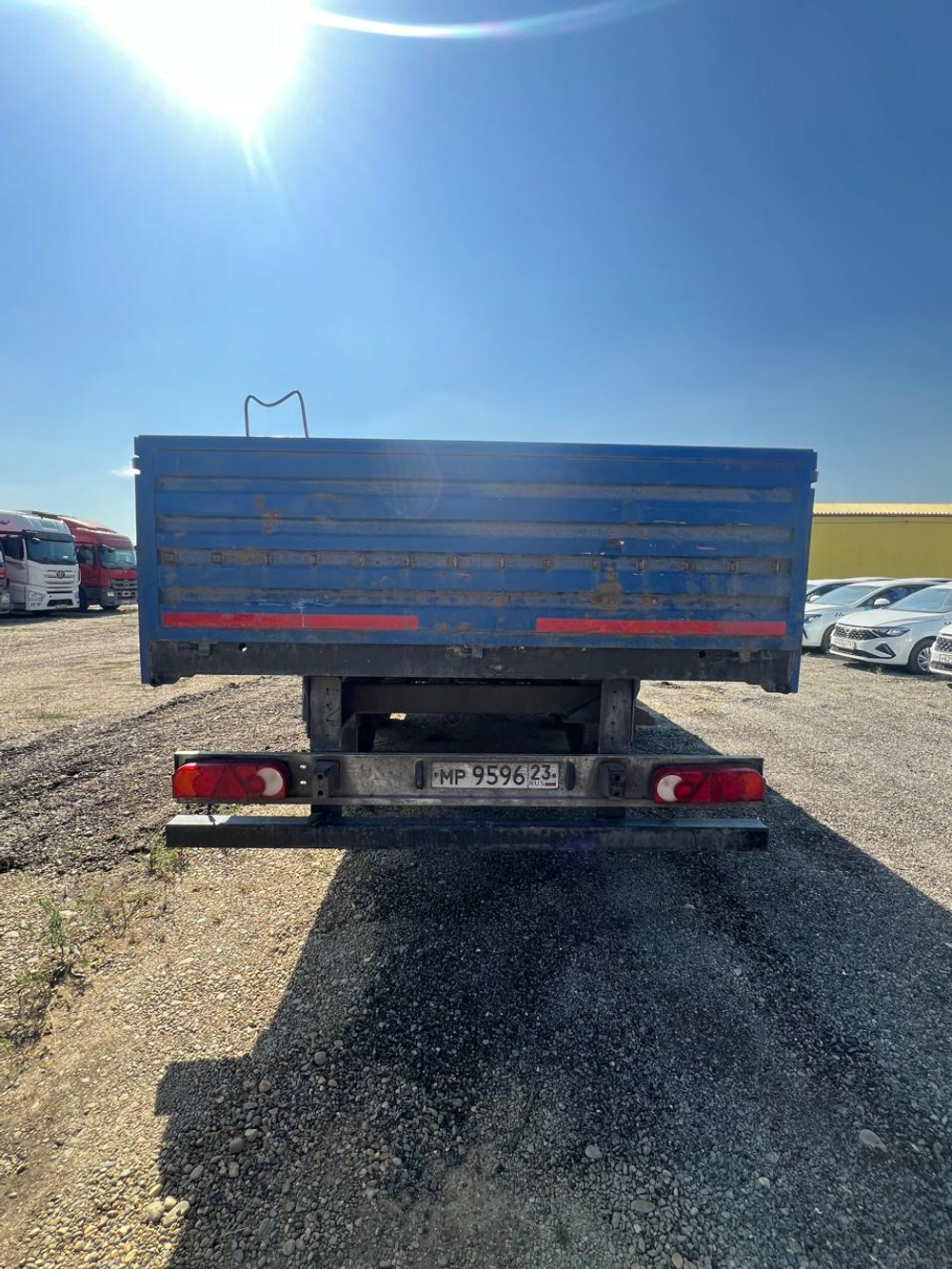 Туймазинский завод автобетоновозов 5885* Полуприцеп бортовой 588513
