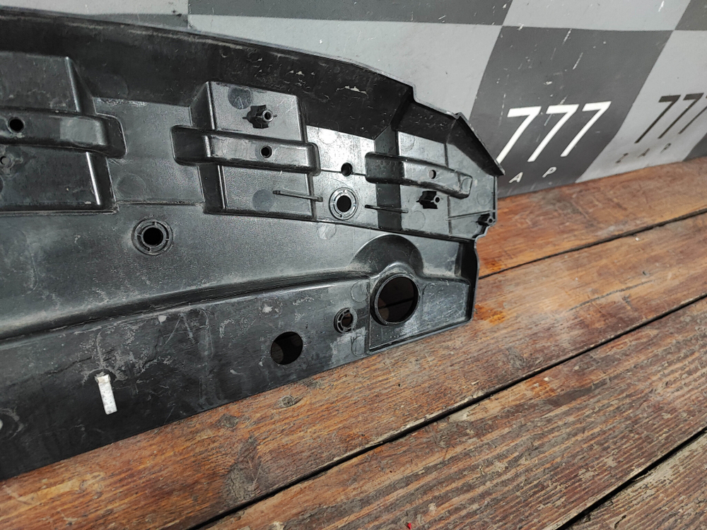 Кожух замка капота Kaiyi E5 21-нв Б/У Оригинал G03840110101AA