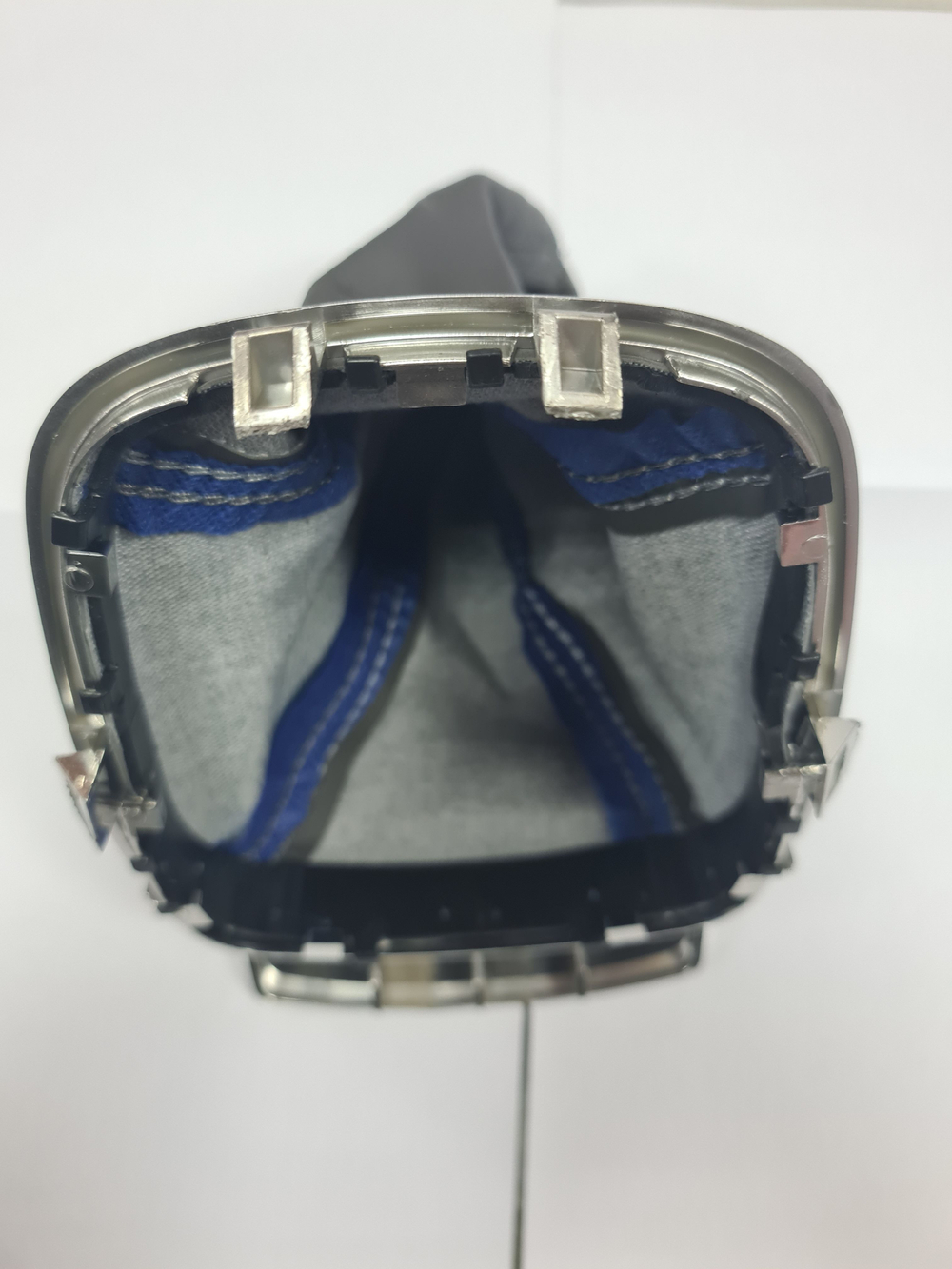 Чехол на рычаг КПП серый шевроле Кобальт / Chevrolet Cobalt