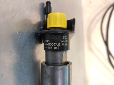 Форсунка топливная BOSCH 0445115048