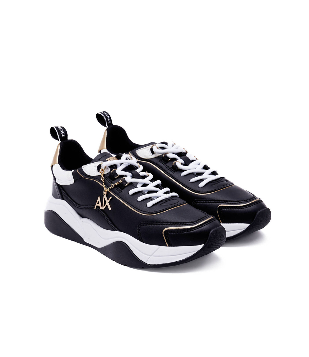 кожаные кроссовки Armani Exchange - черный(XDX104 XV580)
