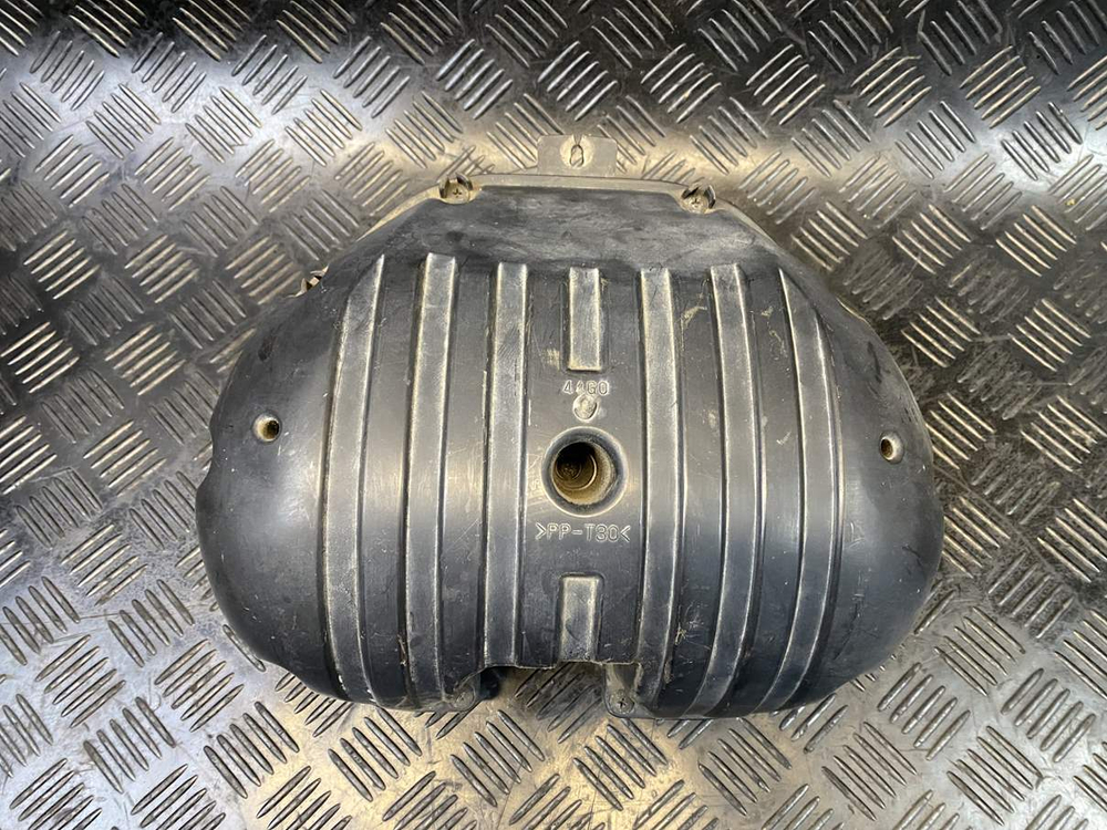 Корпус воздушного фильтра Suzuki GSR400 (GK7DA)