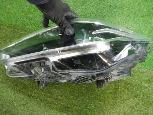 Фара левая BMW X2 F39 (2017-2023) LED