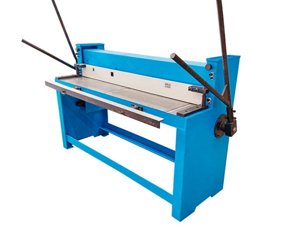 Гильотина механическая Fabtec Q01-1,5х1500