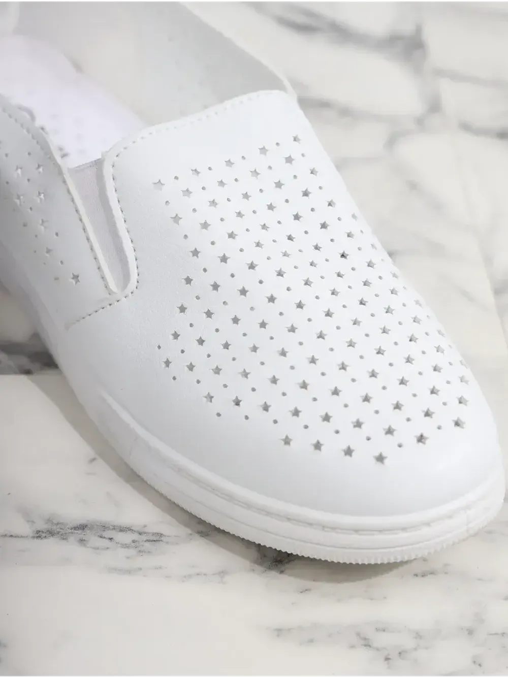 Мокасины летние с перфорацией