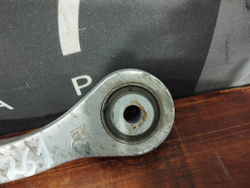 Стойка заднего стабилизатора Audi Q7 (4M)  Б/У Оригинал 4M0505465D